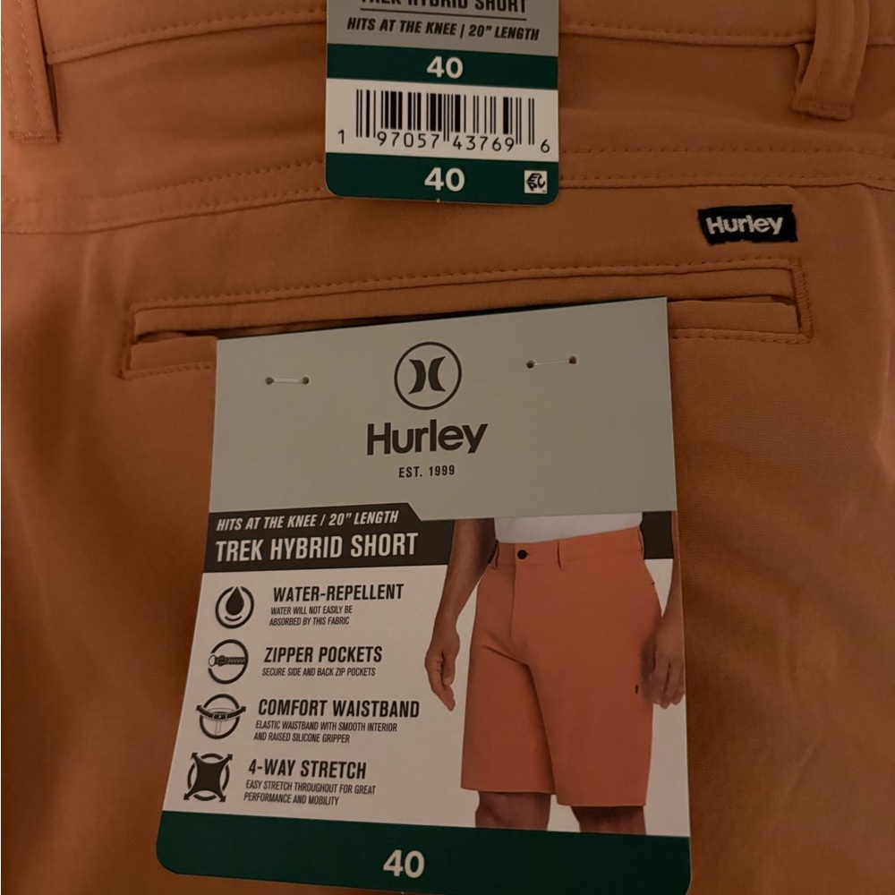 Hurley Trek Hybrid Shorts in Peach